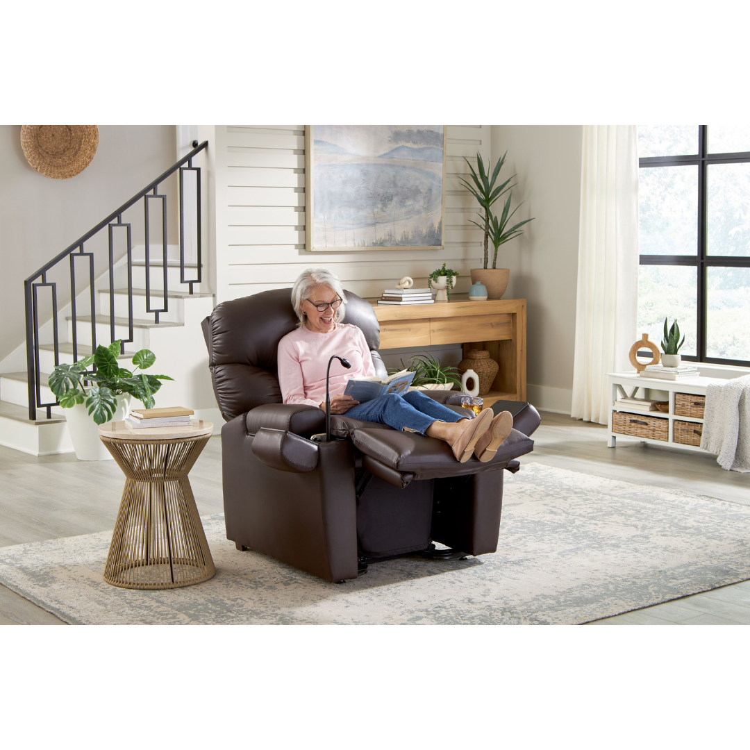 Golden PR511 MaxiComfort Cloud+ Assisted Lift Recliner - Blowout - primehubstore.shop Recliners