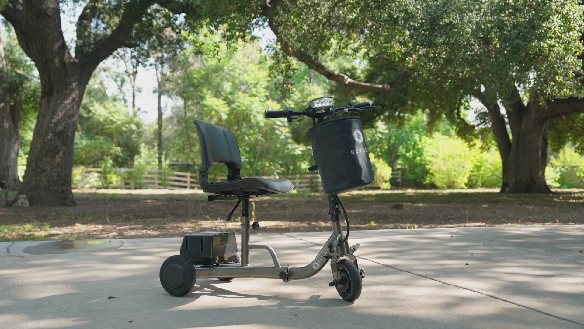 Reyhee TRIAD 3-Wheel Compact Folding Mobility Scooter R300 - primehubstore.shop Mobility Scooters