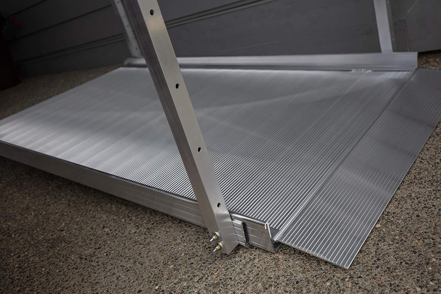 EZ-ACCESS Gateway 3G Portable Solid Surface Mobility Ramps with Two-Line Handrails - primehubstore.shop Mobility Ramps