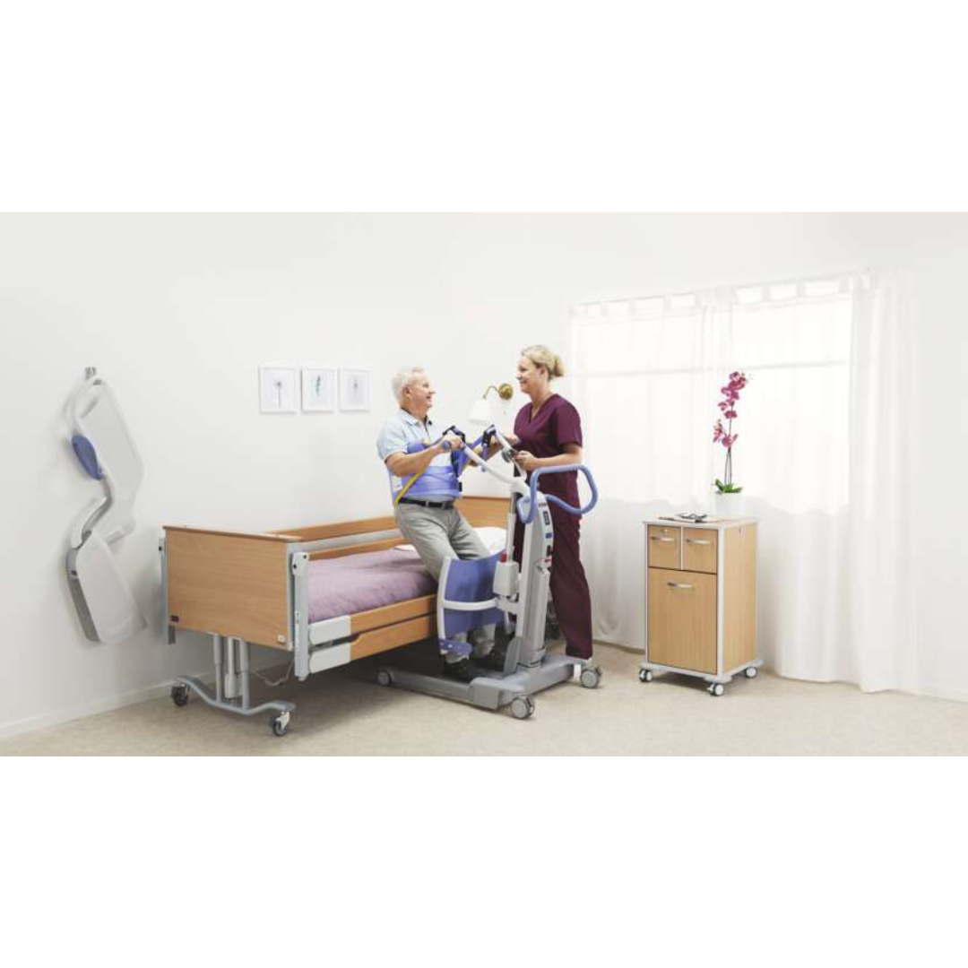 Arjo Sara Flex Electric Sit-To-Stand Patient Lift HEB1000 with Handles and Deluxe Comfort Sling - primehubstore.shop Patient Lifts