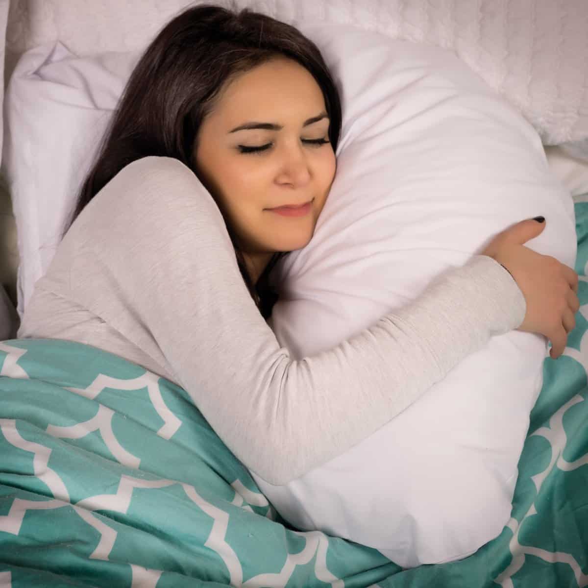 DMI Hugg-A-Pillow Hypoallergenic Bed Pillow - Contoured Neck Pillow - primehubstore.shop Pillows