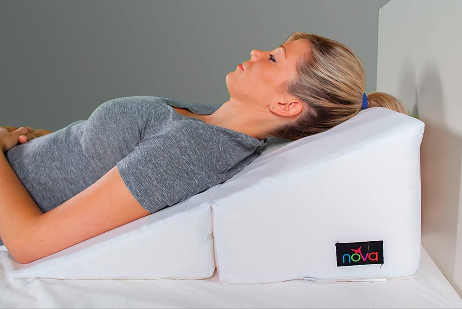 Nova Medical Folding Bed Wedge - Combo Use as Bed Wedge or Pillow Table - primehubstore.shop Bed Wedges